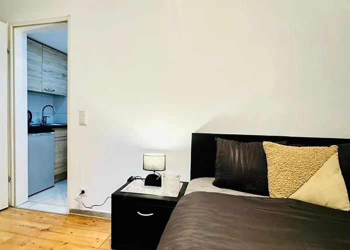 For Two Close To Historic Rathausplatz Appartement *